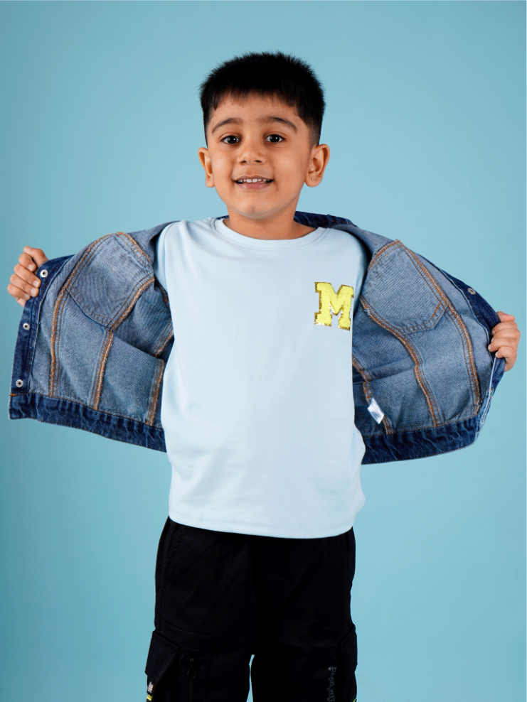 Personalised T-shirt for kids inside jackets - Minnie's World